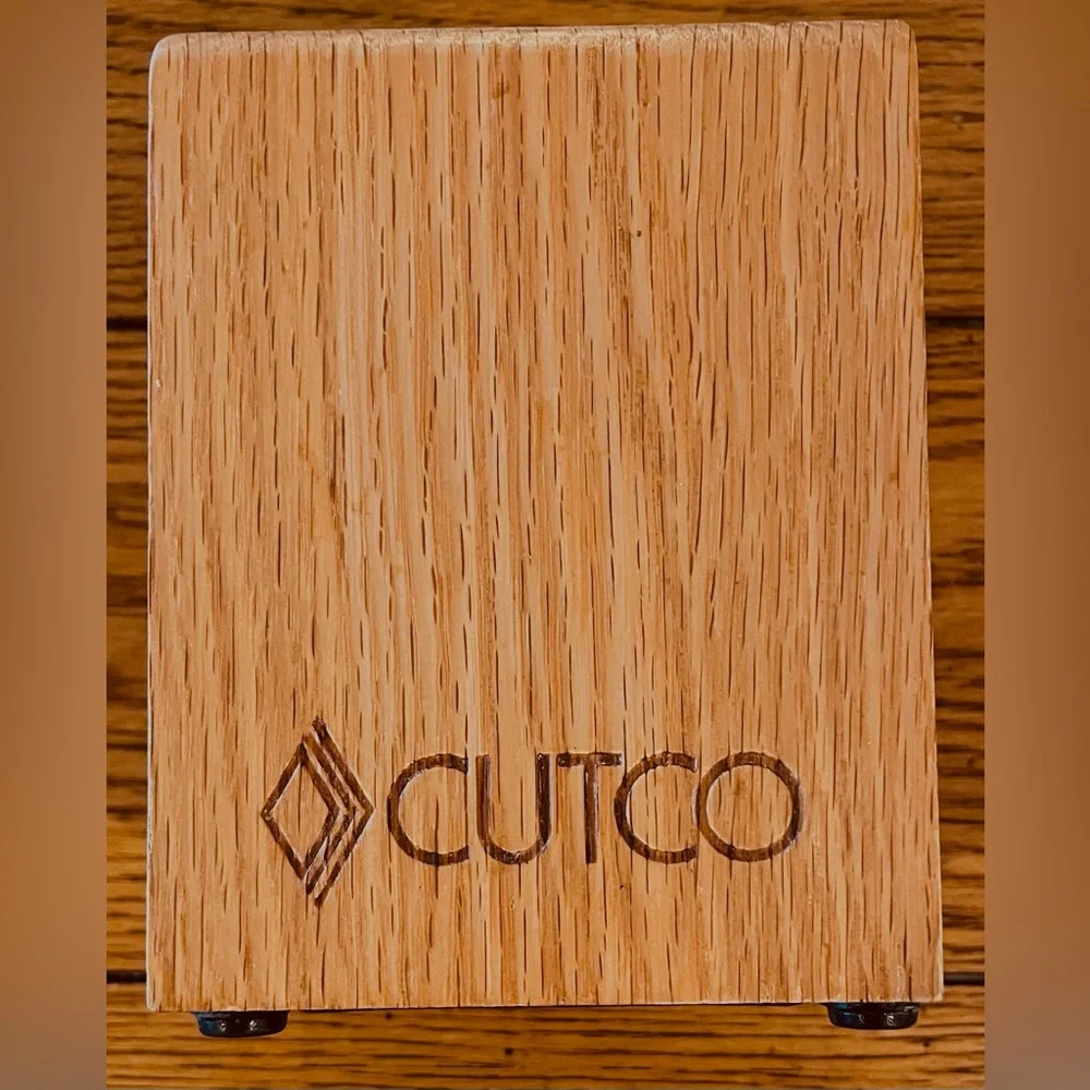 CUTCO Utensil Spoon/Tool Holder, honey oak color, 5 X 4 inches
